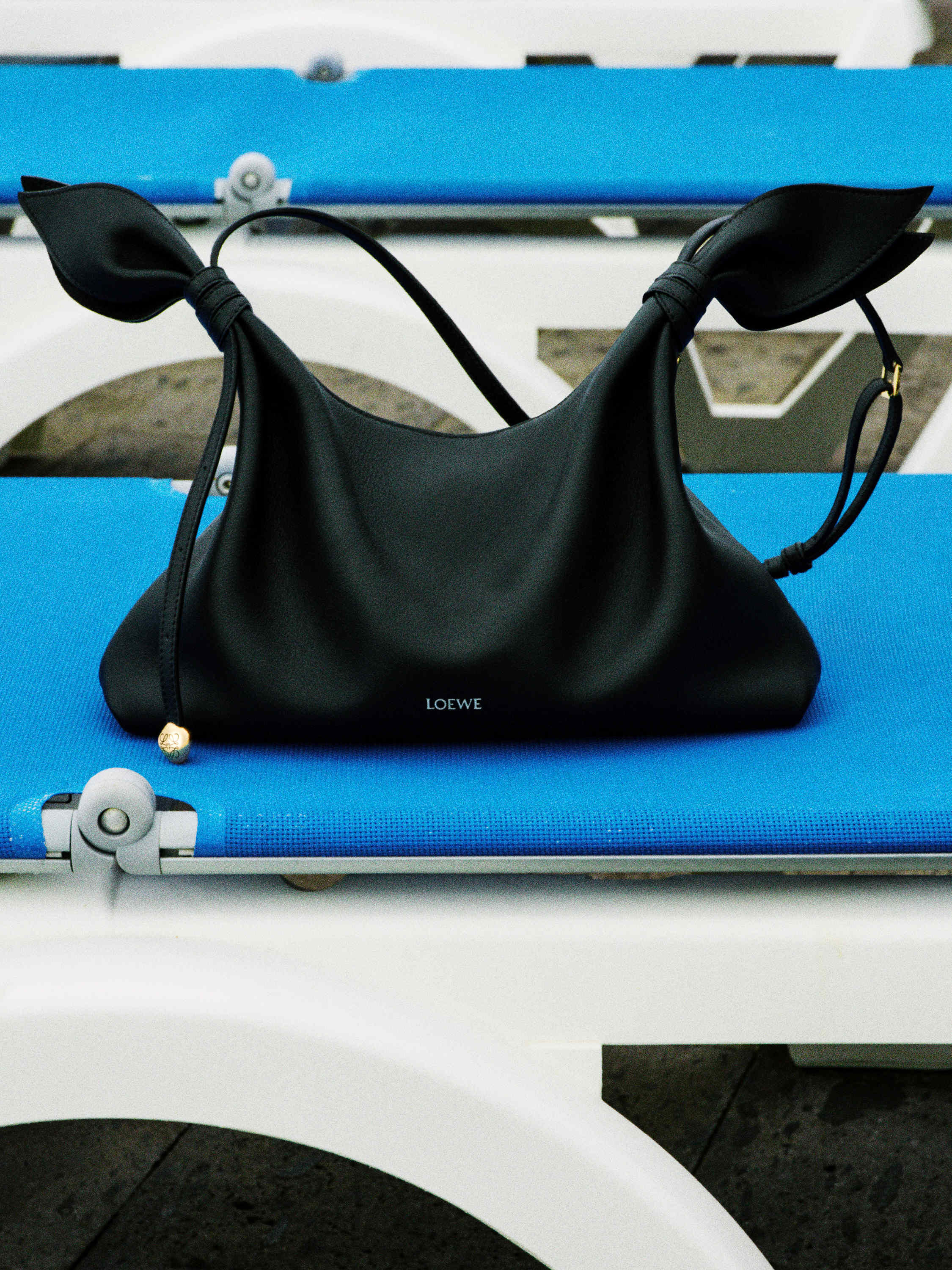 LOEWE - - ロエベ 日本 公式サイト